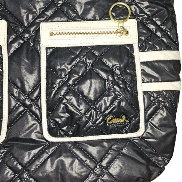 Coach Y2K Poppy Ski Bunny Large Quilted Puffer Tote Bag - Picture 2 of 5